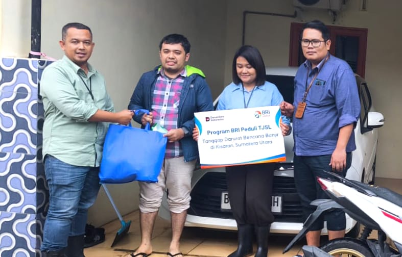 BRI BO Kisaran Salurkan Bantuan Sembako Bagi Warga Terdampak Banjir